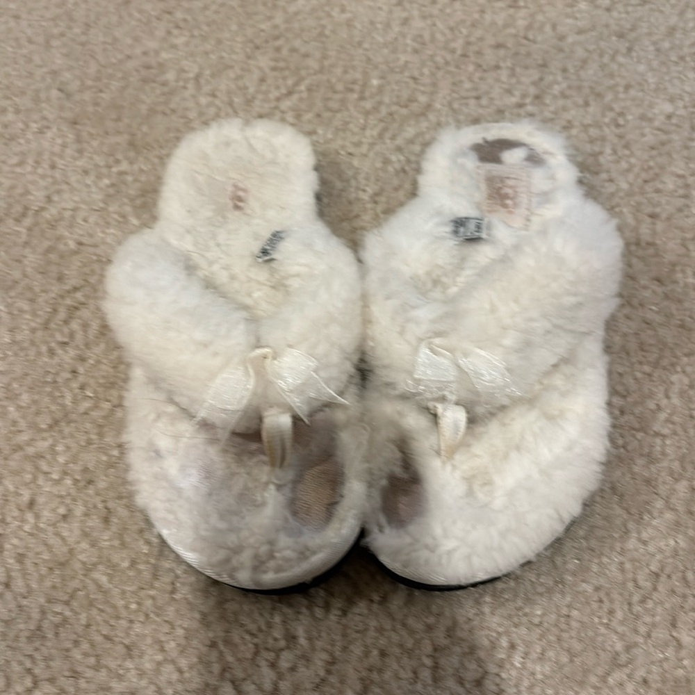 Ugg wedding bride slippers size 7